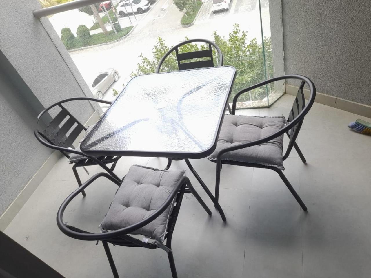 Budget-Friendly 2Bd Near Expo With A Huge Pool ดูไบ ภายนอก รูปภาพ