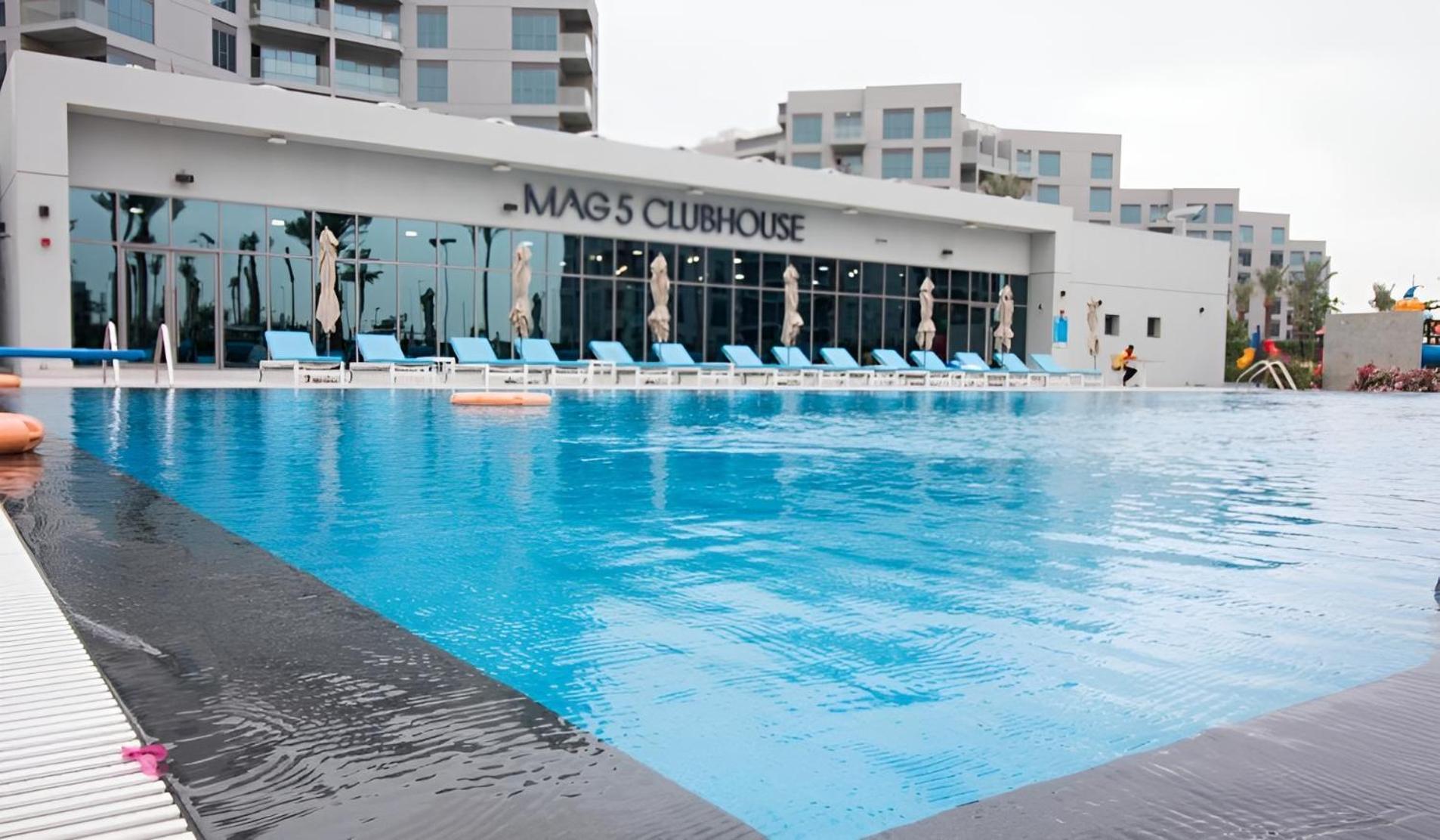 Budget-Friendly 2Bd Near Expo With A Huge Pool ดูไบ ภายนอก รูปภาพ
